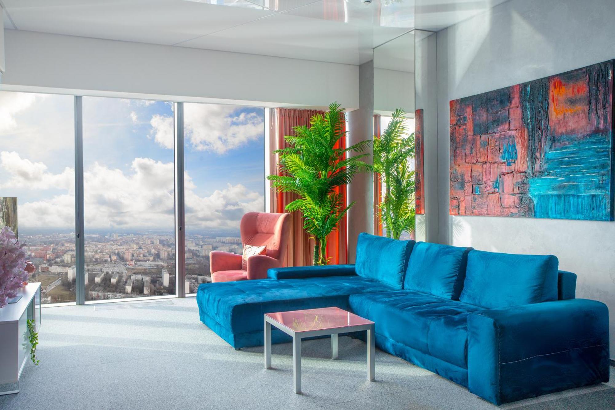 Apartment W Sky Tower