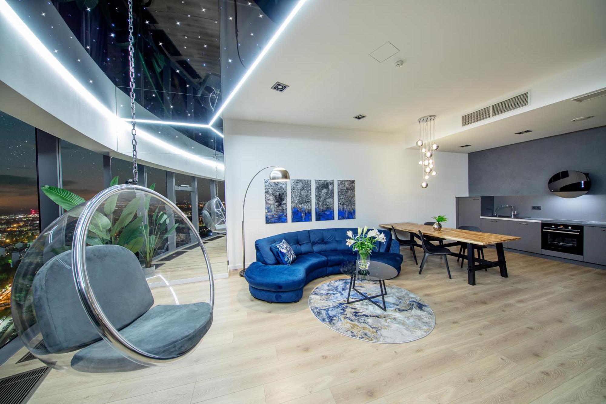 W Sky Tower Apartment *