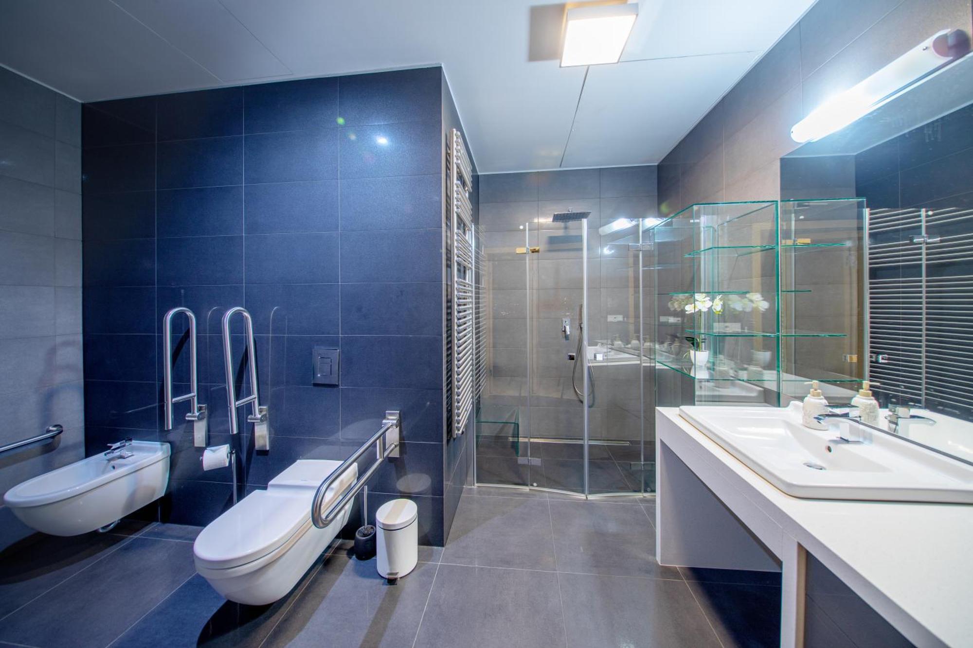 Apartment W Sky Tower Breslau